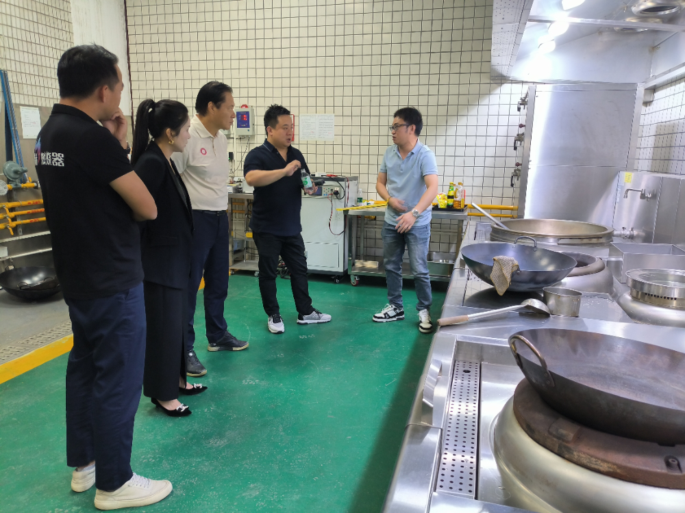 东莞市商用厨具制造商如何选择3C强制认证商用厨具源头厂家？
