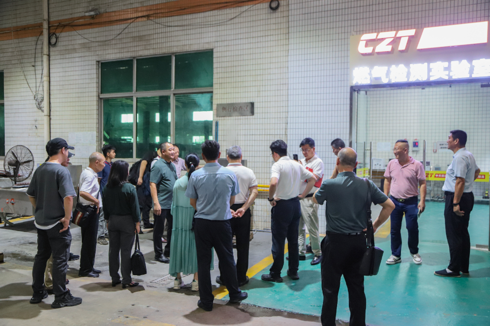 江门市商用厨具制造商看过来！ccc商用厨具设备源头厂解决您的服务痛点