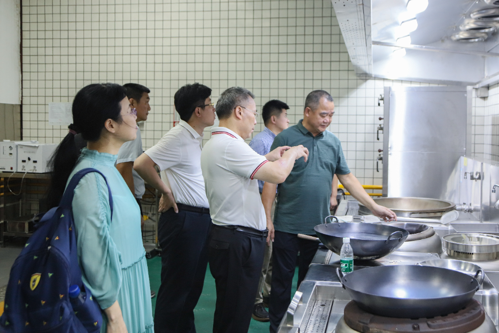 烟台市商用厨具经销商，你合作的3C认证商用炉具源头厂家靠谱吗？